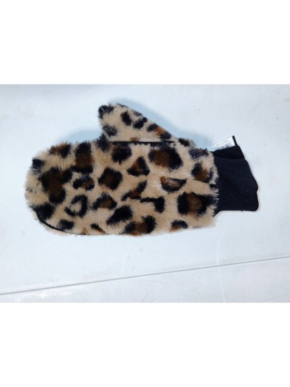 Art Class OSFM Leopard Print Mittens Faux Fur Lined Winter Accessory
